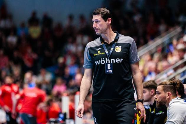 Anel Mahmutefendic HSC 2000 Coburg, Coach GER, ASV Hamm Westfalen vs HSC 2000 Coburg, Handball, 2 Bundesliga, Matchday 26, Season 2024 2025, 04 04 2025 GER, ASV Hamm Westfalen vs HSC 2000 Coburg, Handball, 2 Bundesliga, Matchday 26, Season 2024 2025, 04 04 2025 Hamm Copyright: xEibner-Pressefoto JanxRollingerx EP_JSK