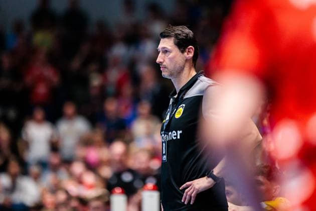 Anel Mahmutefendic HSC 2000 Coburg, Coach GER, ASV Hamm Westfalen vs HSC 2000 Coburg, Handball, 2 Bundesliga, Matchday 26, Season 2024 2025, 04 04 2025 GER, ASV Hamm Westfalen vs HSC 2000 Coburg, Handball, 2 Bundesliga, Matchday 26, Season 2024 2025, 04 04 2025 Hamm Copyright: xEibner-Pressefoto JanxRollingerx EP_JSK