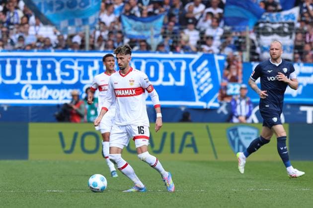 Atakan Karazor VfB Stuttgart, 16 GER, VfL Bochum vs VfB Stuttgart, Football, 1 Liga, Matchday 28, Season 2024 2025, 05 04 2025 DFL REGULATIONS PROHIBIT ANY USE OF PHOTOGRAPHS AS IMAGE SEQUENCES AND OR QUASI VIDEO GER, VfL Bochum vs VfB Stuttgart, Football, 1 Liga, Matchday 28, Season 2024 2025, 05 04 2025 Bochum Copyright: xEibner-Pressefoto FrankxZeisingx EP_FZG