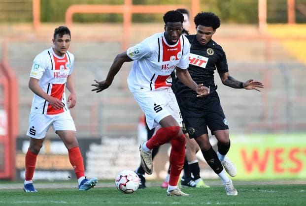 Soccer Men Regionalliga West Season 2024 2025 28 Matchday Red White Oberhausen Fortuna Cologne on 04 04 2025 at Stadion Niederrhein in Oberhausen Cottrell Ezekwem Red White Oberhausen , front Kingsley Sarpei Fortuna Cologne , back North Rhine Westphalia Germany