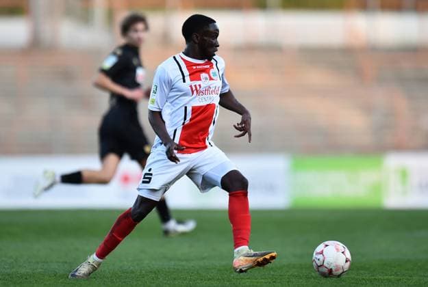 Fußball Herren Regionalliga West Saison 2024 2025 28. Spieltag: Rot-Weiß Oberhausen - Fortuna Köln am 04.04.2025 im Stadion Niederrhein in Oberhausen Denis Donkor ( Rot-Weiß Oberhausen ) Nordrhein-Westfalen Deutschland