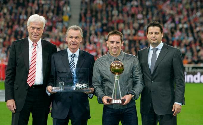 15 08 2008, Season opening, FCB HSV, in the Allianz Arena, FC Bayern München Hamburger SV Rainer Holzschuh left, Player of the Year Franck Ribery 2 from right Bayern München and Coach of the Year Ottmar Hitzfeld 2 left, Switzerland