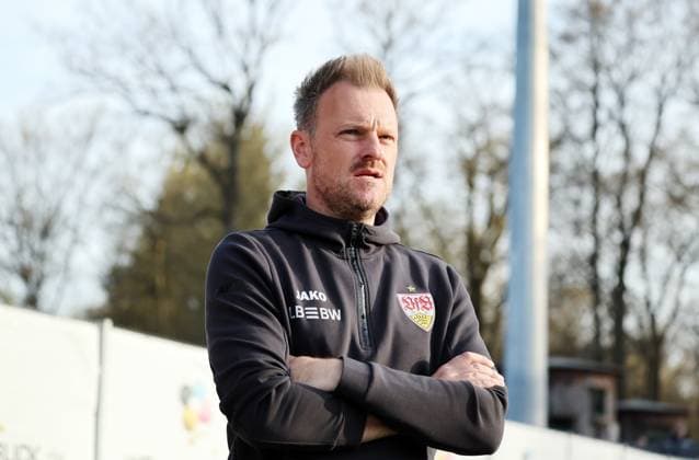 09 04 25 VfB Stuttgart II FC Viktoria Köln 1904 Germany, Großaspach, 09 04 2025, Football, 3 Liga, VfB Stuttgart II FC Viktoria Köln 1904 Markus Fiedler Coach VfB Stuttgart II
