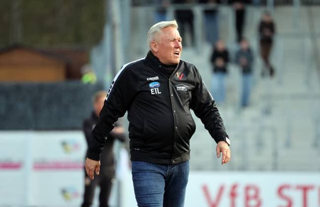 09 04 25 VfB Stuttgart II FC Viktoria Köln 1904 Germany, Großaspach, 09 04 2025, Football, 3 Liga, VfB Stuttgart II FC Viktoria Köln 1904 Olaf Janßen Coach FC Viktoria Köln 1904