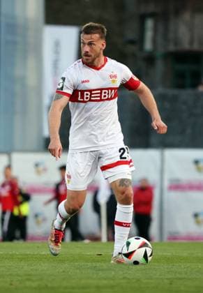 09 04 25 VfB Stuttgart II FC Viktoria Köln 1904 Germany, Großaspach, 09 04 2025, Football, 3 Liga, VfB Stuttgart II FC Viktoria Köln 1904 Dominik Nothnagel VfB Stuttgart II