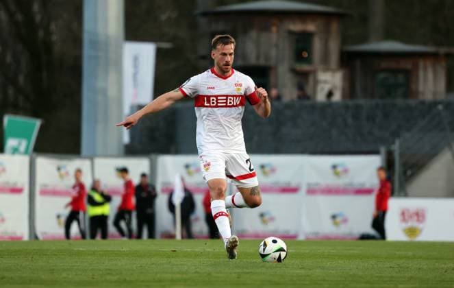 09 04 25 VfB Stuttgart II FC Viktoria Köln 1904 Germany, Großaspach, 09 04 2025, Football, 3 Liga, VfB Stuttgart II FC Viktoria Köln 1904 Dominik Nothnagel VfB Stuttgart II