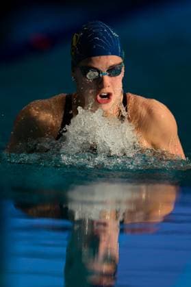 250415 Olivia Klint Ipsa of Sweden competes in women s 100 meters breaststroke final during Swim Open on April 15, 2025 in Stockholm Photo Simon Hastegard BILDBYRAN kod SH SH0613 swimming swimming svomming sverige bbeng  Copyright: SIMONxHASTEGARD BB250415SH014