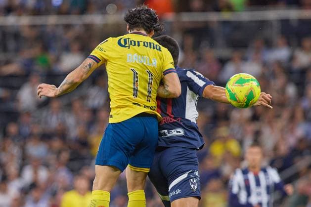 RECORD DATE NOT STATED Liga BBVA MX Clausura 2025 Monterrey vs America Victor Davila of America during the 16th round match between Monterrey and America as part of the Liga BBVA MX, Torneo Clausura 2025 at BBVA Bancomer Stadium, on April 16, 2025 in Monterrey, Nuevo Leon, Mexico. MONTERREY NUEVO LEON MEXICO  Copyright: xGustavoxValdezx 20250416203418_LMX_C25_MTY_AME_DAVILA99