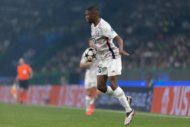 September 17, 2024, Lisbon, Lisbon, Portugal: Lille defender from France BAFODE DIAKITE (18) in action during the game for the Group stage of the UEFA Champions League between Sporting and Lille at Estadio Jose de Alvalade Lisbon Portugal - ZUMAs359 20240917_zsp_s359_138 Copyright: xAlexandrexdexSousax
