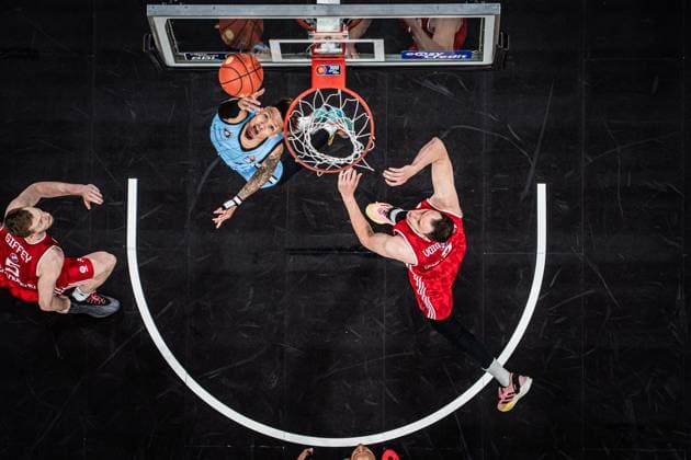 Basketball Men Season 2024 2025 easyCredit Basketball Bundesliga Veolia Towers Hamburg vs FC Bayern Basketball 20 04 2025 Jaizec Lottie 4, Veolia Towers Hamburg at Korbleger Hamburg Barclaysarena Hamburg Germany