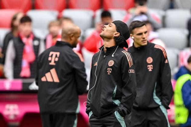 Serge Gnabry FC Bayern Muenchen Looks on during the Bundesliga match between FC Bayern München and 1 FSV Mainz 05, Allianz Arena on April 26, 2025 in Munich, Germany Photo by Harry Langer DeFodi Images Serge Gnabry FC Bayern Muenchen Looks on during the Bundesliga match between FC Bayern München and 1 FSV Mainz 05 at Allianz Arena on April 26, 2025 in Munich, Germany Photo by Harry Langer DeFodi Images DFL regulations prohibit any use of photographs as image sequences and or quasi video Photo by Harry Langer DeFodi Images DFL regulations prohibit any use of photographs as image sequences and or quasi video