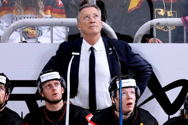 KREIS Harold Trainer Team Germany with WIEDERER Manuel and MUELLER Jonas DEB ice hockey international match Germany USA on 04 05 2025 in Duesseldorf Copyright: xLacixPerenyix