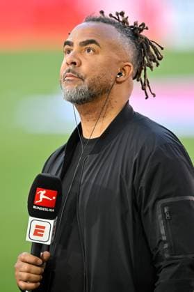 Muenchen, Allianz Arena, 10 05 25, GER, Herren, 1 Bundesliga, Saison 2024 2025, FC Bayern Muenchen Borussia Moenchengladbach Bild Patrick OWOMOYELA DFL regulations prohibit any use of photographs as image sequences and or quasi video Bayern Germany