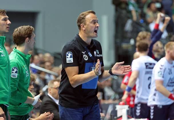 15 05 2025, xovx, Handball DAIKIN Handball Bundesliga, HSG Wetzlar SG Flensburg Handewitt Coach Momir Ilic HSG Wetzlar Wetzlar Buderus Arena Hessen Germany EN