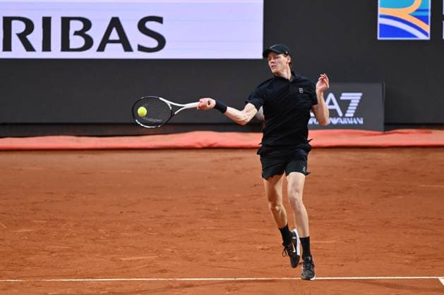 Internazionali BNL D Italia 2025 - Day Eleven Jannik Sinner (ITA) competes against Casper Ruud (NOR) during the Internazionali BNL d Italia Day Eleven at Foro Italico in Rome, Italy, on May 15, 2025. Rome Italy Italy  Copyright: xDomenicoxCippitellix originalFilename:cippitelli-itainter250515_np3H0