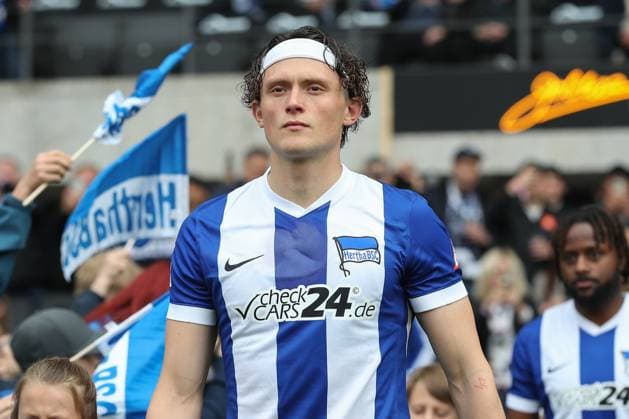 18 05 2025, xtgx, Soccer 2 Bundesliga, Hertha BSC Berlin Hannover 96 emspor, v l Fabian Reese Hertha, 11 DFL DFB REGULATIONS PROHIBIT ANY USE OF PHOTOGRAPHS as IMAGE SEQUENCES and or QUASI VIDEO Berlin