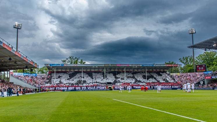 Cottbus, Germany 17 May 2025 3 Liga 2024 2025 FC Energie Cottbus vs FC Ingolstadt In the picture The fans of Energie Cottbus with choreo before the start of the match DFB regulations prohibit any use of photographs as image sequences and or quasi video LEAG Energie Stadion Brandenburg Copyright: xFotostandx xSchäferx