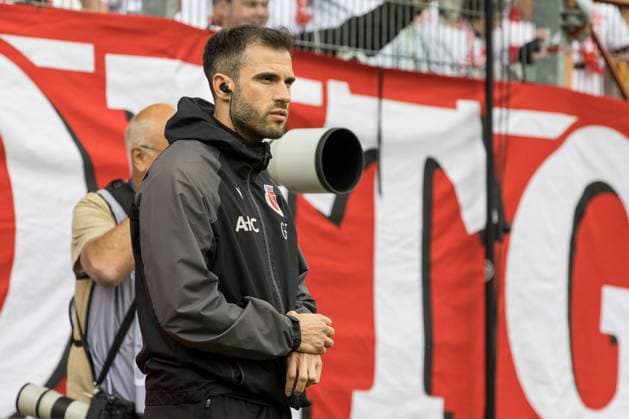 Cottbus, Germany 17 May 2025 3 Liga 2024 2025 FC Energie Cottbus vs FC Ingolstadt In the picture Fitness trainer Gianluca Fraternali Energie Cottbus DFB regulations prohibit any use of photographs as image sequences and or quasi video LEAG Energie Stadion Brandenburg Copyright: xFotostandx xWeilandx