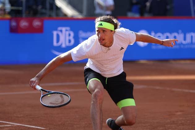 GER, Hamburg, xFSx , ATP 500 , Mens Tennis Tournament Bitpanda Hamburg Open 2025, Round of 16 21 05 2025 Alexander Zverev GER plays a forehand Copyright: HMBxMedia FernandoxSoares