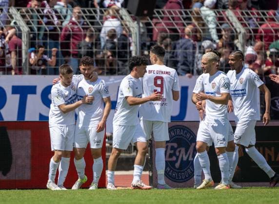 Soccer, Men, Season 2024 2025, COSY WASCH Berlin State Cup Final at Mommsenstadion, BSV Eintracht Mahlsdorf BFC Dynamo, Henry Jon Crosthwaite 2 v l , BFC Dynamo , Cheering after scoring 1 0, 24 05 2025, Copyright: xMatthiasxKochx