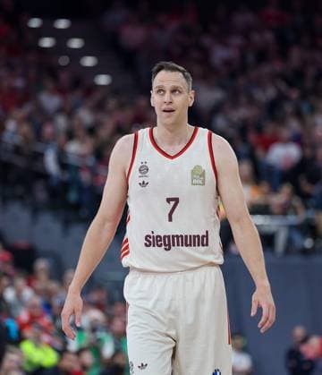 Johannes Voigtmann FC Bayern Basketball, 07 , GER, FC Bayern Basketball vs SYNTAINICS MBC, Basketball, easycredit Basketball Bundesliga, BBL, Playoffs, Quarterfinals, Season 2024 2025, 24 05 2025, GER, FC Bayern Basketball vs SYNTAINICS MBC, Basketball, easycredit Basketball Bundesliga, BBL, Playoffs, Quarterfinals, Season 2024 2025, 24 05 2025 Muenchen Copyright: xEibner-Pressefoto JennixMaulx EP_JML