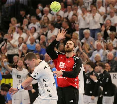 Photo skeptical face of goalkeeper Andreas WOLFF Kiel Handball Men 1 Bundesliga on Wed 16 04 2025 THW Kiel Füchse Berlin