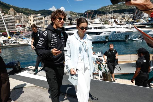 F1 - MONACO GRAND PRIX 2025 KIMI ANTONELLI Andrea (ita), Mercedes AMG F1 Team W16, portrait during the Formula 1 Tag Heuer Grand Prix de Monaco, 8th round of the 2025 FIA Formula One World Championship, WM, Weltmeisterschaft from May 23 to 25, 2025 on the Circuit de Monaco, in Monte-Carlo, Monaco - Monte-CarloMonaco  Copyright: xJavierxJimenezx