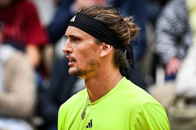 May 27, 2025, Paris, France, France: Alexander ZVEREV of Germany during the third day of Roland-Garros 2025, French Open 2025, Grand Slam tennis tournament at Roland-Garros Stadium on May 27, 2025 in Paris, France. Paris France - ZUMAm308 20250527_zsp_m308_064 Copyright: xMatthieuxMirvillex