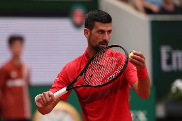ROLAND GARROS 2025 Thierry Larret MAXPPP - PARIS (75) 29 05 2025 Thierry Larret Maxppp. Tennis. Roland Garros 2025. Internationaux de France de tennis. Stade Roland Garros, Paris (75). Le 29 mai. Court Suzanne Lenglen : Corentin MOUTET (FRA) vs Novak DJOKOVIC (SRB) PARIS (75) STADE ROLAND GARROS PARIS ILE DE FRANCE FRANCE  Copyright: xMAXPPPxThierryxLarretx TLR202505294452 TLR202505294452