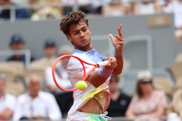 ROLAND GARROS 2025 Thierry Larret MAXPPP - PARIS (75) 31 05 2025 Thierry Larret Maxppp. Tennis. Roland Garros 2025. Internationaux de France de tennis. Stade Roland Garros, Paris (75).Le 31 mai 2025. Court Philippe Chatrier : Alexander ZVEREV (GER) vs Flavio COBOLLI ( ITA) PARIS (75) STADE ROLAND GARROS PARIS ILE DE FRANCE FRANCE  Copyright: xMAXPPPxThierryxLarretx TLR202505317469 TLR202505317469