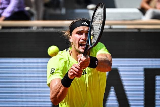 May 31, 2025, Paris, France, France: Alexander ZVEREV of Germany during the seventh day of Roland-Garros 2025, French Open 2025, Grand Slam tennis tournament at Roland-Garros Stadium on May 31, 2025 in Paris, France. Paris France - ZUMAm308 20250531_zsp_m308_025 Copyright: xMatthieuxMirvillex