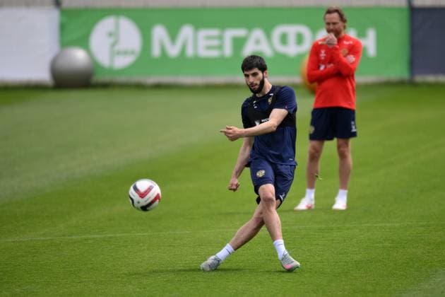 Russia Soccer Friendly Russia Training 8938129 04.06.2025 Russia s Arsen Adamov attends a training session before friendly soccer matches against Nigeria on June 6 and Belarus on June 10, at the Novogorsk training centre in Khimki, outside Moscow, Russia. Grigory Sysoev Sputnik Khimki Moscow region Russia  Copyright: xGrigoryxSysoevx