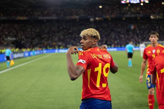 Lamine Yamal seen celebrating after scoring goal during UEFA Nations League 2025 semifinal game between national teams of Spain and France (Maciej Rogowski) Stuttgart MHP Arena Germany Copyright: xMaciejxRogowskix spainfrance2425-39