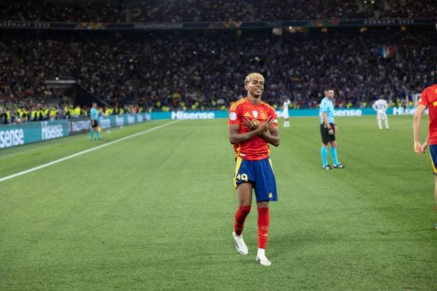 Lamine Yamal seen celebrating after scoring goal during UEFA Nations League 2025 semifinal game between national teams of Spain and France (Maciej Rogowski) Stuttgart MHP Arena Germany Copyright: xMaciejxRogowskix spainfrance2425-45