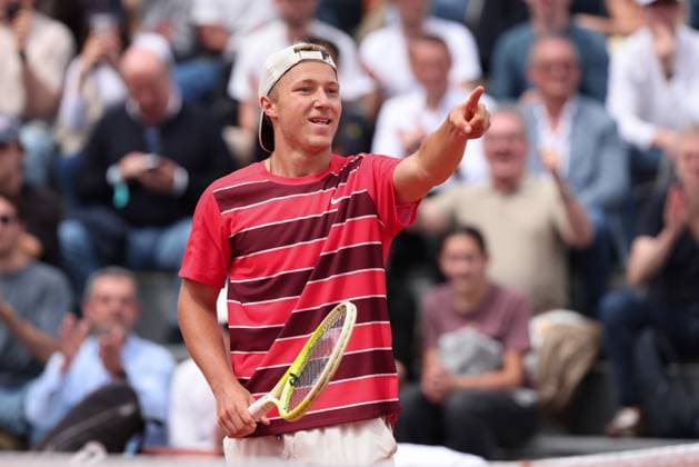 Max Schoenhaus GER cheers after the victory, Cheers, Joy, Emotion, Boys Singles, Boys Singles Tennis French Open 2025 Roland Garros Paris France June 6, 2025 Copyright: xJuergenxHasenkopfx
