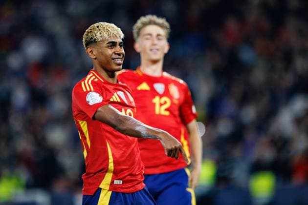 Lamine Yamal seen celebrating after scoring goal during UEFA Nations League 2025 semifinal game between national teams of Spain and France (Maciej Rogowski) Stuttgart MHP Arena Germany Copyright: xMaciejxRogowskix spainvsfrance2425-238