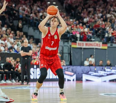 Johannes Voigtmann FC Bayern Basketball, 07 , GER, FC Bayern Basketball vs MLP Academics Heidelberg, Basketball, easycredit Basketball Bundesliga, BBL, Playoffs, Semifinals, Season 2024 2025, 07 06 2025, GER, FC Bayern Basketball vs MLP Academics Heidelberg, Basketball, easycredit Basketball Bundesliga, BBL, Playoffs, Semifinals, Season 2024 2025, 07 06 2025 Munich Copyright: xEibner-Pressefoto JennixMaulx EP_JML