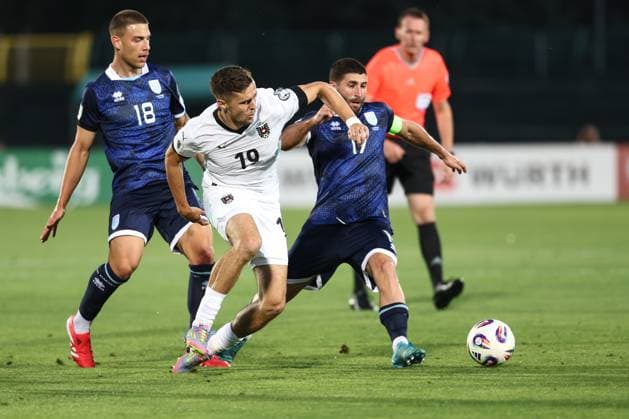 SOCCER - FIFA WC quali, SMR vs AUT SERRAVALLE,SAN MARINO,10.JUN.25 - SOCCER - FIFA World Cup, WM, Weltmeisterschaft, Fussball 2026, European Qualifiers, group stage, OEFB international match, Länderspiel, Nationalmannschaft San Marino vs Austria. Image shows Samuele Zannoni, Christoph Baumgartner (AUT) and Alessandro Golinucci (SMR). GEPAxpictures xArminxRauthner