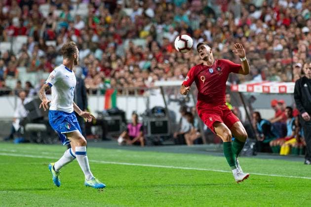 September 10, 2018, Lisbon, Lisbon, Portugal: Italy and SPAL defender MANUEL LAZZARI (15) and Portugal and Sevilla forward ANDRE SILVA (9) in action during the game of UEFA Nations League Final Tournament between Portugal and Italy at Estadio da Luz Lisbon Portugal - ZUMAs359 20180910_zsp_s359_019 Copyright: xAlexandrexdexSousax