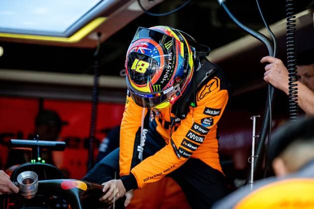 F1 - CANADIAN GRAND PRIX 2025 PIASTRI Oscar (aus), McLaren F1 Team MCL39, portrait during the Formula 1 Pirelli Grand Prix du Canada 2025, 10th round of the 2025 FIA Formula One World Championship, WM, Weltmeisterschaft from June 14 to 16, 2025 on the Circuit Gilles Villeneuve, in MontrÃ al, Canada - MontrÃ alCanada  Copyright: xALBERTOxVIMERCATIx