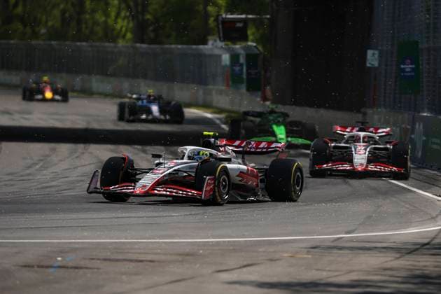 F1 - CANADIAN GRAND PRIX 2025 87 BEARMAN Ollie Oliver (gbr), Haas F1 Team VF-25 Ferrari, action 31 OCON Esteban (fra), Haas F1 Team VF-25 Ferrari, action during the Formula 1 Pirelli Grand Prix du Canada 2025, 10th round of the 2025 FIA Formula One World Championship, WM, Weltmeisterschaft from June 14 to 16, 2025 on the Circuit Gilles Villeneuve, in MontrÃ al, Canada - MontrÃ alCanada  Copyright: xXavixBonillax