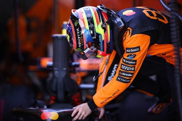 F1 - CANADIAN GRAND PRIX 2025 PIASTRI Oscar (aus), McLaren F1 Team MCL39, portrait during the Formula 1 Pirelli Grand Prix du Canada 2025, 10th round of the 2025 FIA Formula One World Championship, WM, Weltmeisterschaft from June 14 to 16, 2025 on the Circuit Gilles Villeneuve, in MontrÃ al, Canada - MontrÃ alCanada  Copyright: xEricxAlonsox