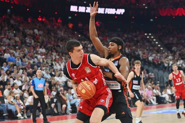 VLADIMIR LUCIC FCB , action,duel against Nate HINTON UL Basketball BBL,season 2024 2025 3 final, FC Bayern Muenchen Ratiopharm Ulm 79 81 on 21 06 2025, S A P G A R D EN