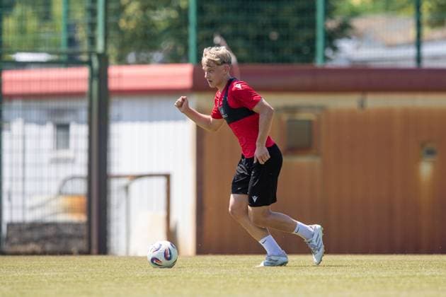 Football, Men, Season 2025 26, 3 Liga, FC Energie Cottbus, Training kick-off, Finn Heidrich Energie Cottbus , 22 06 2025, Copyright: xSebastianxRäppold MatthiasxKochx