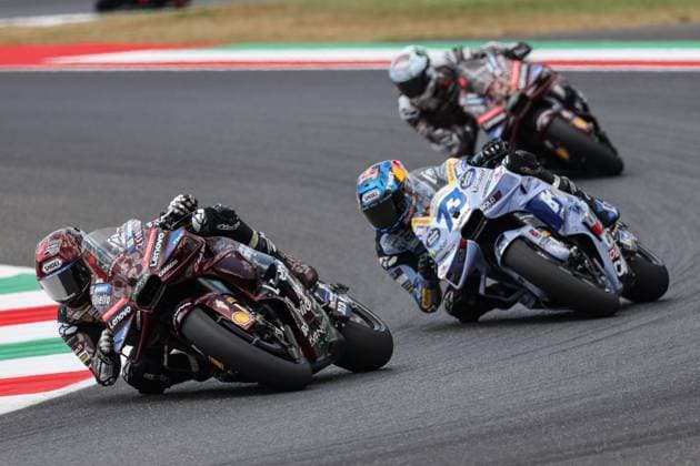 Foto IPP Enrico Schiavi Scarperia 22-06-2025 MotoGP Gran Premio Motociclismo di Italia 2025 Gara nella foto: Marc Marquez - Ducati Lenovo Team precede Alex Marquez - BK8 Gresini Racing MotoGP e Francesco Bagnaia - Ducati Lenovo Team Scarperia italy ITALY ITALY  Copyright: xR4924_italyphotopressx