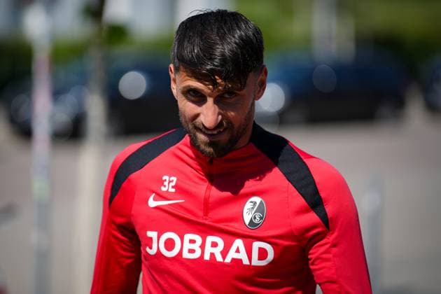 Soccer, Bundesliga, Men, Training SC Freiburg Europa Park Stadion, Sport, Europa Park Stadion, Vincenzo Grifo SC Freiburg, 32 Freiburg Europa Park Stadion Baden Württemberg Germany Copyright: xFINLEYxMÖRCHx
