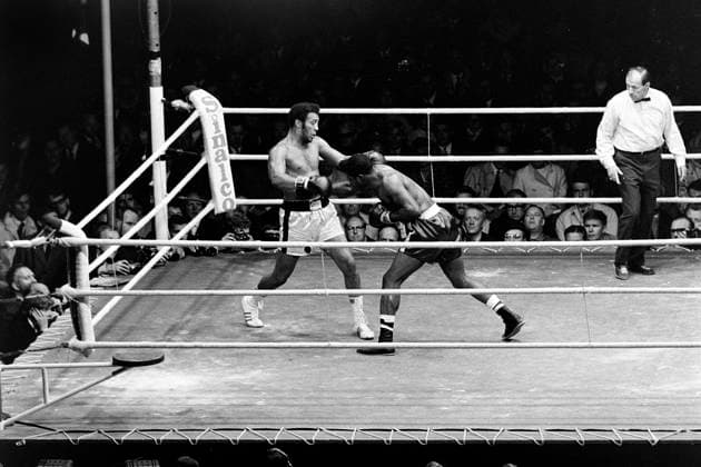 680914 Boxing, World Championships, Floyd Patterson Jimmy Ellis Floyd Patterson attacks Jimmy Ellis  Copyright: BILDBYRAN BB680914BB022