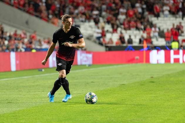 September 17, 2019, Lisbon, Lisbon, Portugal: Leipzig forward from Austria MARCEL SABITZER (7) in action during the game for UEFA Champions League between Benfica and Leipzig at Estadio da Luz Lisbon Portugal - ZUMAs359 20190917_zsp_s359_002 Copyright: xAlexandrexdexSousax