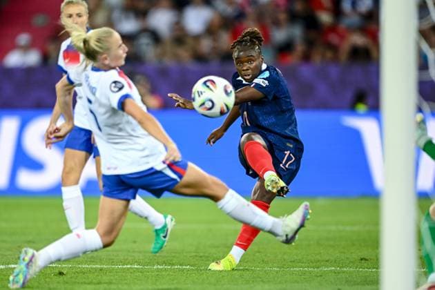 Sandy Baltimore France scores her team s second goal during the UEFA Womens EURO 2025 Group D match between France and England at Stadion Letzigrund on July 5, 2025 in Zurich, Switzerland Photo by Harry Langer DeFodi Images