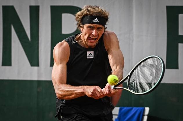 May 22, 2022, Paris, France, France: Alexander ZVEREV of Germany during the Day one of Roland-Garros 2022, French Open 2022, Grand Slam tennis tournament at the Roland-Garros stadium on May 22, 2022 in Paris, France. Copyright: xMatthieuxMirvillex